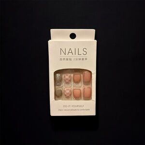 💅🏽 Press On Nails Set | Pink & Gold Design